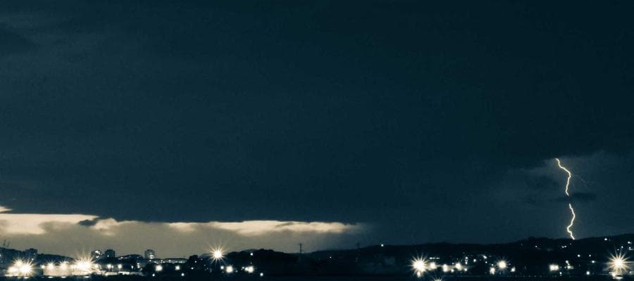 CNC-Plattenbearbeitung